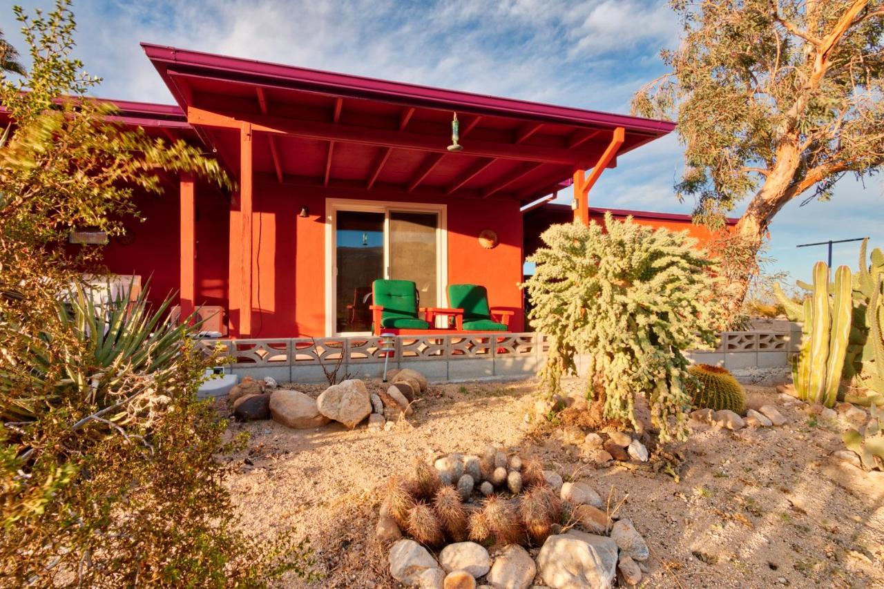 Chuck'S Cabin In A Joshua Tree Community Twentynine Palms Zewnętrze zdjęcie